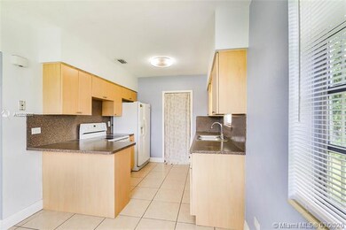 Updated Kitchen with Snack Court