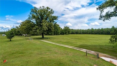 Home sits off the road* Very private