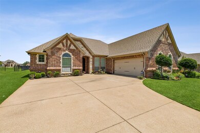 3609 Abes Landing Dr, Granbury, TX 76049 - photo 4