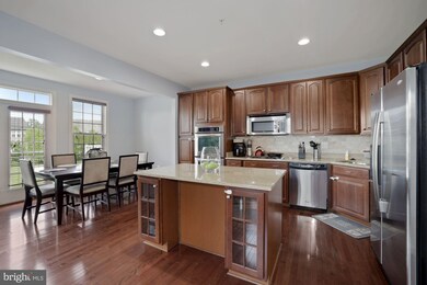 547 Bolin Terrace, Upper Marlboro, MD 20774 - photo 5