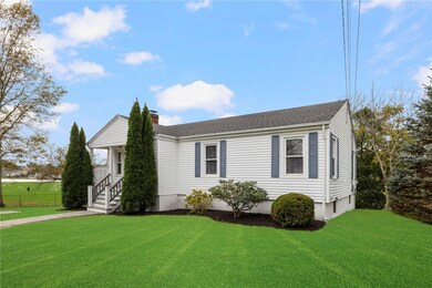 8 Marion St, Newport, RI 02840 - photo 5