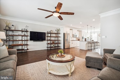 6895 Bryson Cir, Haymarket, VA 20169 - photo 6