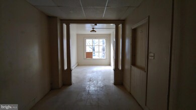 219 S 4th St, Reading, PA 19602 - photo 3