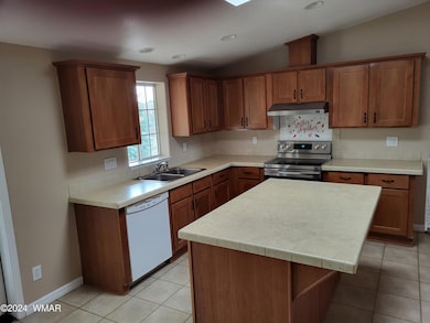 7046 Stagecoach Pass, Show Low, AZ 85901 - photo 5