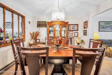 389 Osceola Ave, Kingston, PA 18704 - photo 6