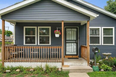 1125 Bissell St, South Bend, IN 46617 - photo 2