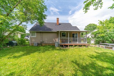 1469 Matthias Drive (Tevisvisuals.com)