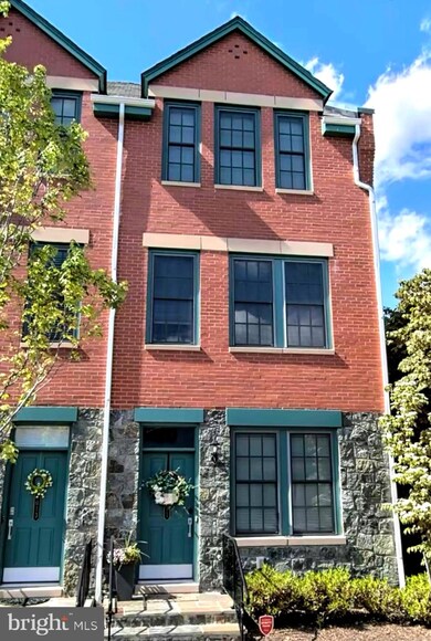 1011 Bernard St, Alexandria, VA 22314 - photo 2