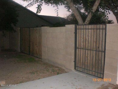 RV Gate