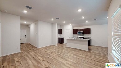 409 Minnie J Loop, Copperas Cove, TX 76522 - photo 4