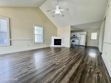 1208 Masters Ln unit A, Greenville, NC 27834 - photo 4
