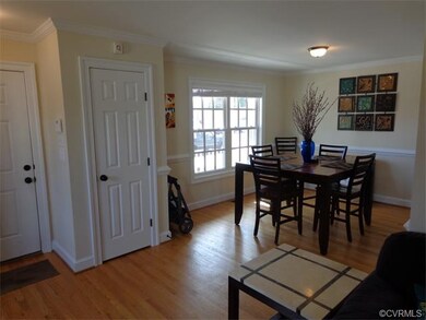 Foyer looking into the dining room.