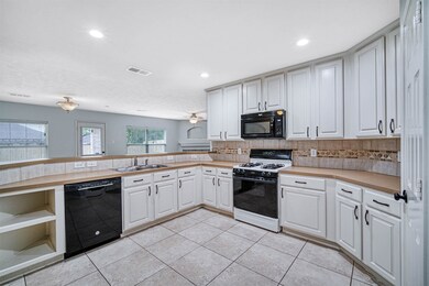 32307 Willow Creek Park, Conroe, TX 77385 - photo 7