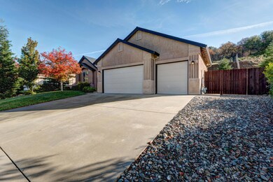 Foothill front right