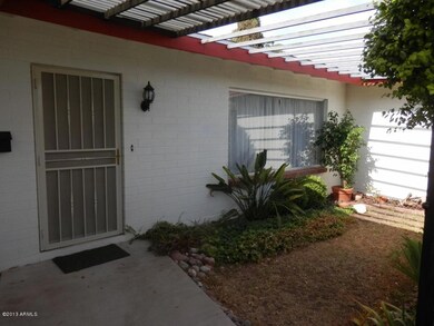 1423 E 1st St 015 (1024x768)