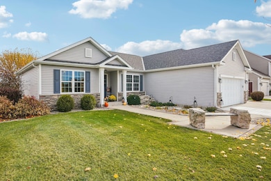 N8174 Woody Ln, Ixonia, WI 53036 - photo 3