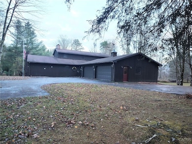 2542 Miliddy Ln, Camden, NY 13316 - photo 2