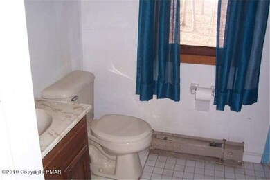 446 Milford Rd, Lehman Township, PA 18324 - photo 6