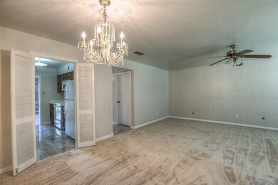 10340 Briar Forest Dr unit 30, Houston, TX 77042 - photo 6