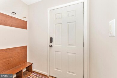 22544 Phillips St unit 302, Clarksburg, MD 20871 - photo 4