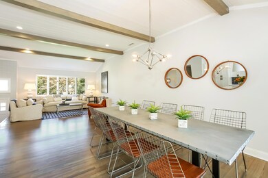 007-Dining_Room-4832915-large