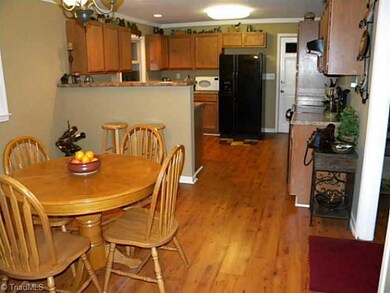 2841 Virginia Acres Dr, Asheboro, NC 27205 - photo 3