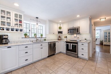 21 Clarkson Dr, Walpole, MA 02081 - photo 3