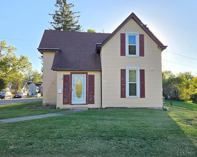 401 N Wright St, Blanchester, OH 45107 - photo 2