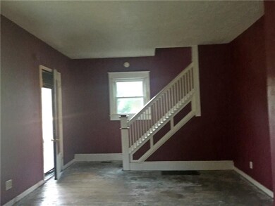 916 W 3rd St, Anderson, IN 46016 - photo 7