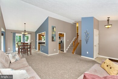 10716 Timothy Dr, Williamsport, MD 21795 - photo 6