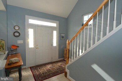 7402 Heartleaf Cir, Laurel, MD 20707 - photo 3