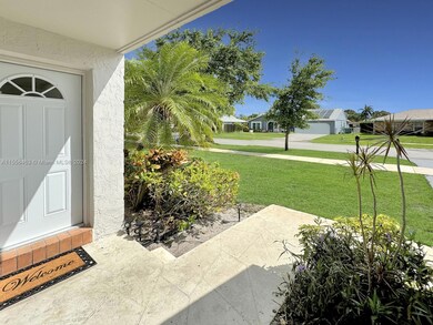 11643 SW 50th Ct, Cooper City, FL 33330 - photo 4