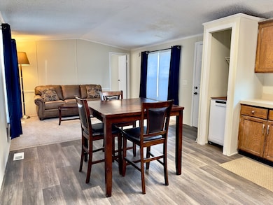 27W370 Geneva Rd unit 68, West Chicago, IL 60185 - photo 3