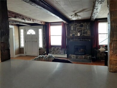 Front Entry w/fireplace