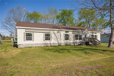 705 Poplar St, Edgewood, IL 62426 - photo 3