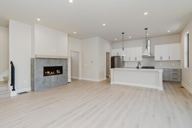 237 Redbud Aly, Columbus, OH 43206 - photo 3