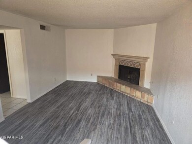1605 Common Dr unit B, El Paso, TX 79936 - photo 5