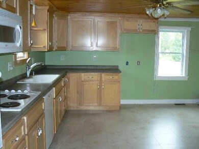 1022 Buckfield Rd, Hebron, ME 04238 - photo 2