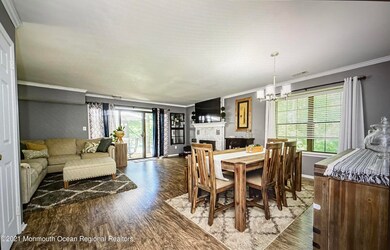 24 Balmoral Ct, Matawan, NJ 07747 - photo 2