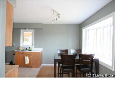 unlisted-address, Louisville, KY 40229 - photo 4