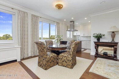 Greenwich Lodge unit 5A, Greenwich, CT 06830 - photo 6