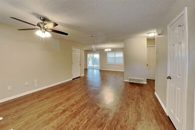 1917 Charleston Dr, Bedford, TX 76022 - photo 3