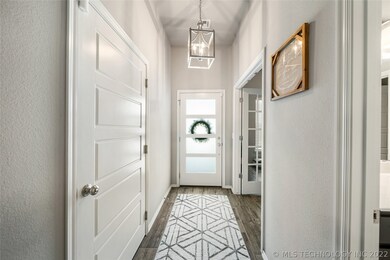 Beautiful entry foyer, double door study