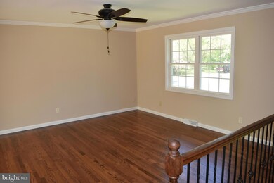 45353 Elmbrook Dr, California, MD 20619 - photo 5