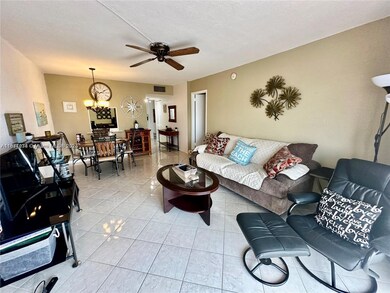 Coastal Vii Apartments Inc unit 611, Hallandale Beach, FL 33009 - photo 2