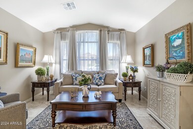 4627 E Weaver Rd, Phoenix - 220