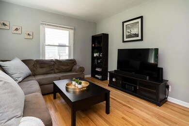 468 e Royal Forest-18