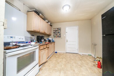 608 Harrell Ave, Longview, TX 75601 - photo 3