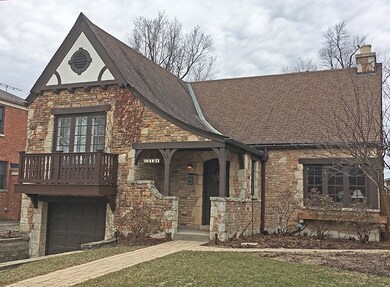 310 S Chandler Ave, Elmhurst, IL 60126 - photo 2