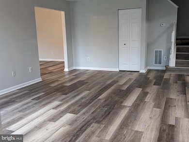 1076 Spring Valley Ct, Fort Washington, MD 20744 - photo 6